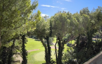 Apartamento en primera linea de golf en Altea.