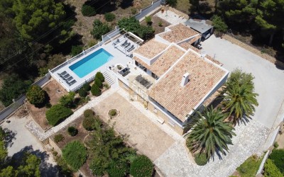 Chalet en alquiler  en Altea con piscina privada
