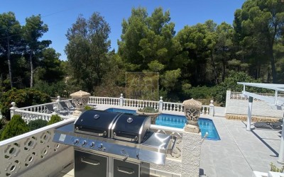 Chalet en alquiler  en Altea con piscina privada