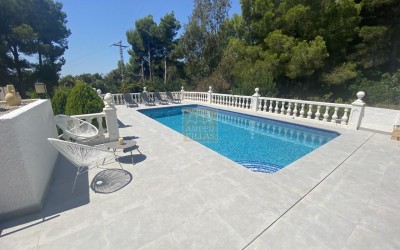 Chalet en alquiler  en Altea con piscina privada