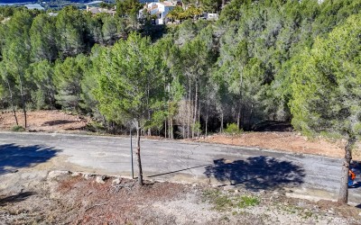 Parcela urbana en una Urbanización de Altea la Vella.