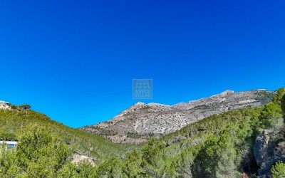 Parcela urbana en una Urbanización de Altea la Vella.