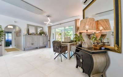 Preciosa y acogedora villa en una sola planta.