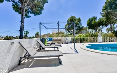 Preciosa y acogedora villa en una sola planta.