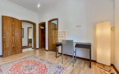 Villa exclusiva en Altea con privacidad absoluta en un entorno natural.
