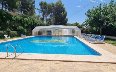 Agradable apartamento con varias terrazas.