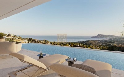 Villa de lujo con vistas panorámicas al mar Mediterráneo