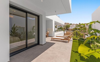 Apartamento dúplex moderno en Cumbre del Sol