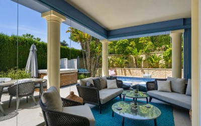 Elegante Villa de una Sola Planta con Piscina Privada
en Calpe