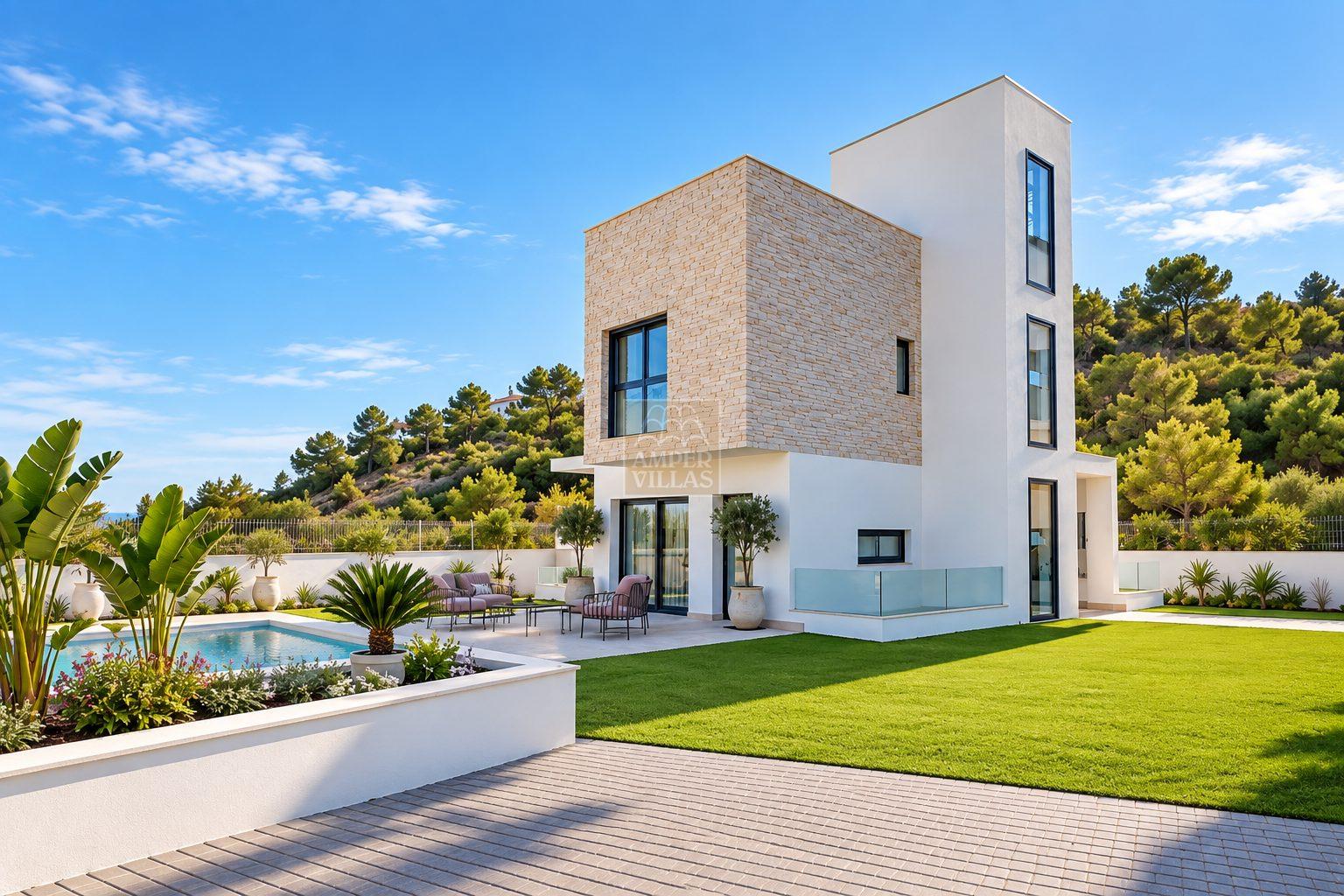 Villa independiente de lujo con piscina privada y vistas panorámicas al mar en Finestrat