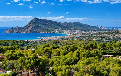 Dúplex Ático con Vistas Panorámicas al Mar en Altea La Vella