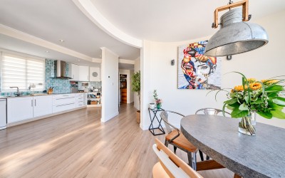 Dúplex Ático con Vistas Panorámicas al Mar en Altea La Vella