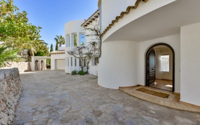 Villa en alquiler con espectaculares vistas al mar en Altea