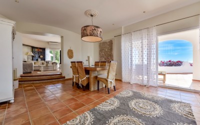 Villa en alquiler con espectaculares vistas al mar en Altea